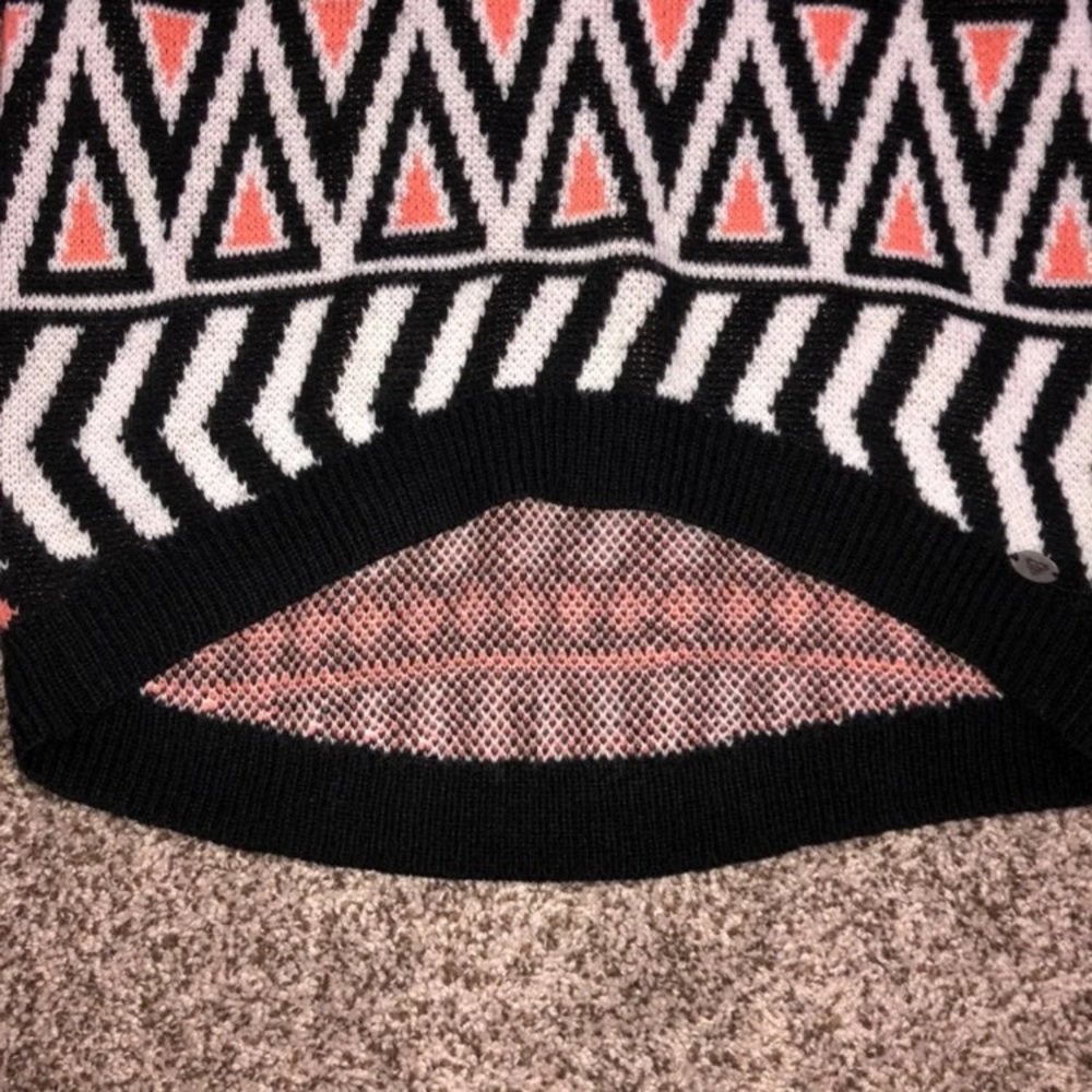 Roxy Pattern Sweater - Picture 2 of 3